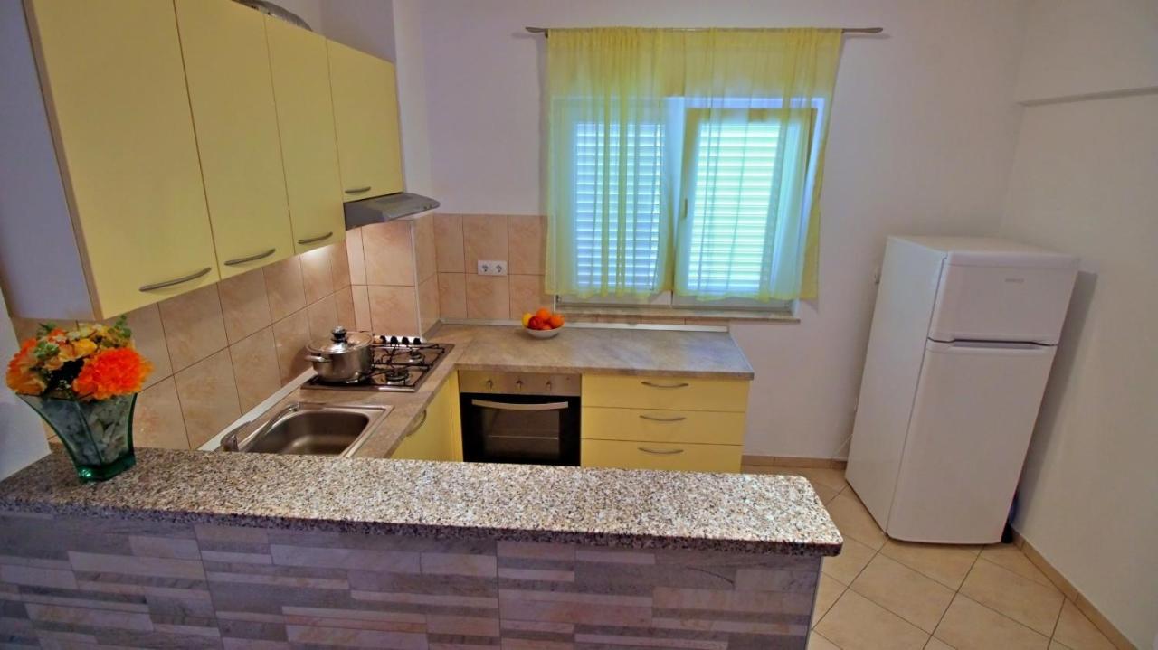 Apartments Iko オミシュ エクステリア 写真