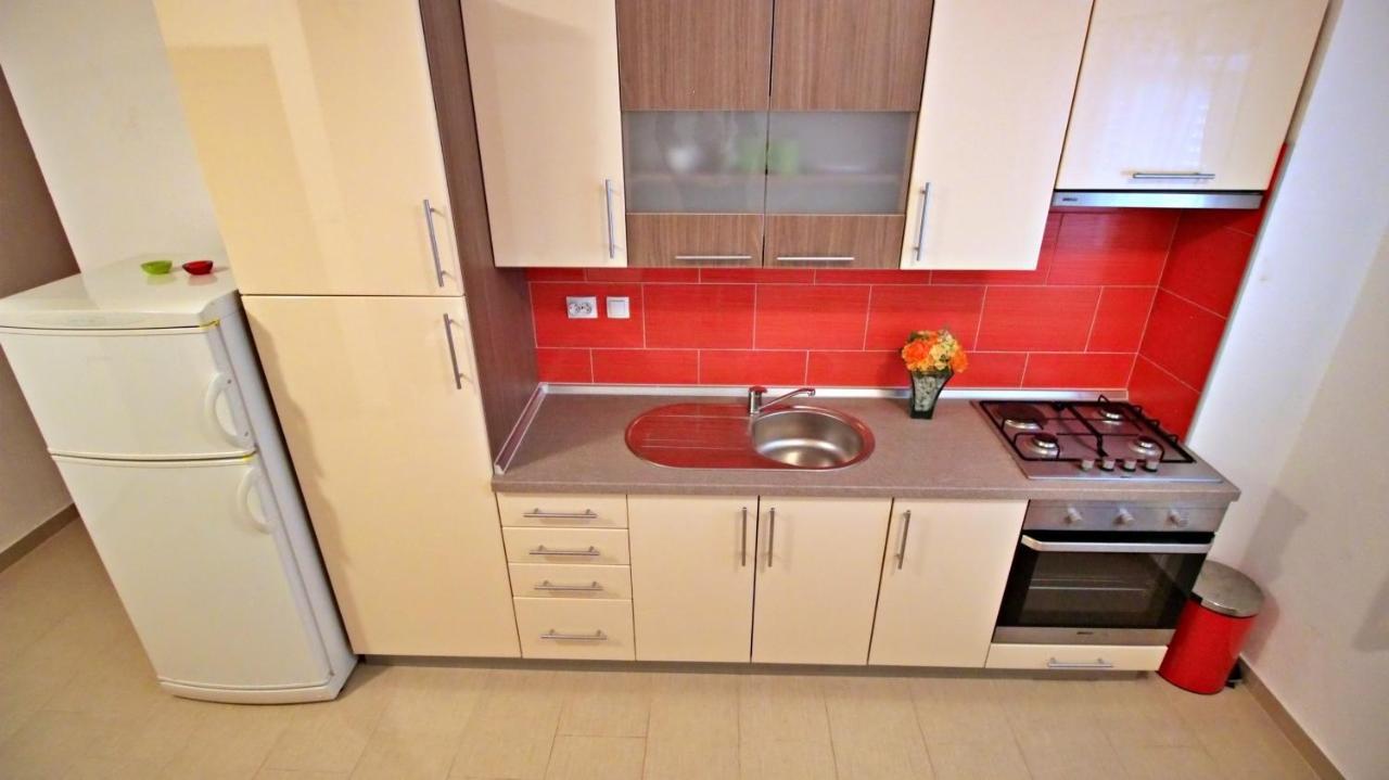 Apartments Iko オミシュ エクステリア 写真